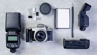 Premier appareil photo, qui l'a inventé et quand est-il né